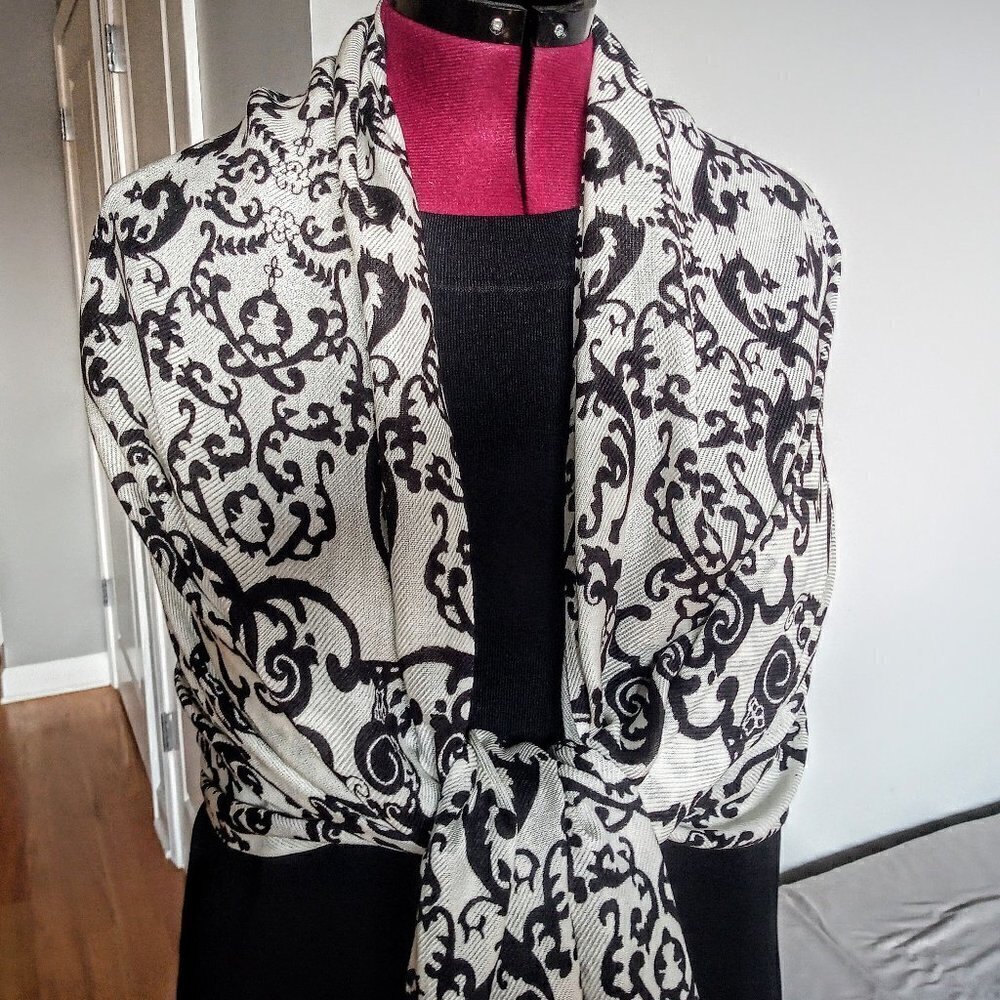 B&W Scroll Print Oblong Fringed Scarf/Wrap